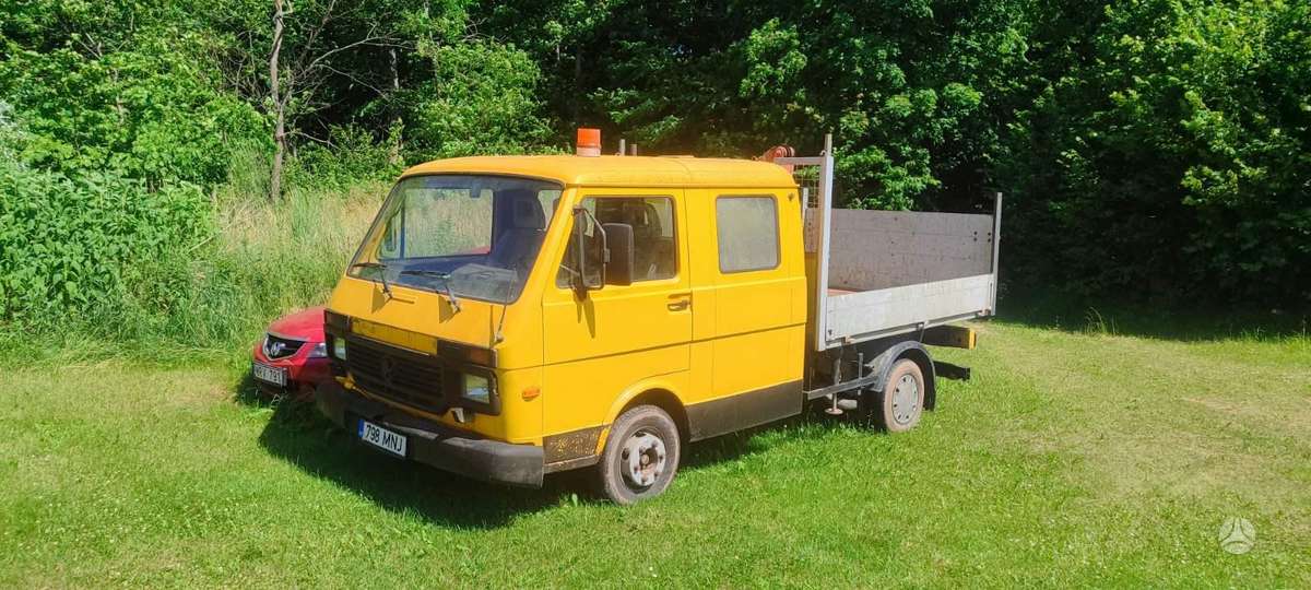 Volkswagen LT40D, crane trucks