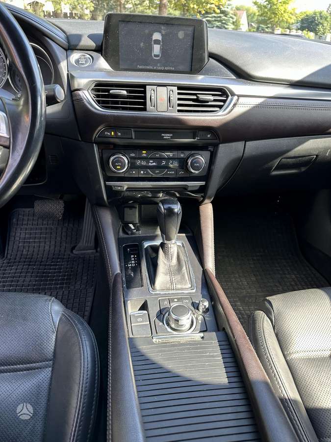 Mazda 6, 2.2 l., universalas