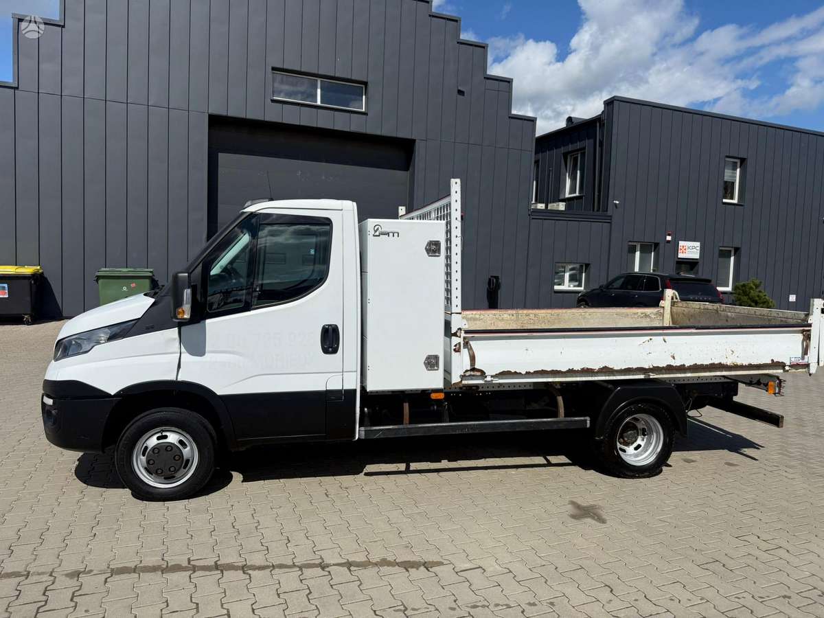 Iveco Daily, 3.0 l., cargo van