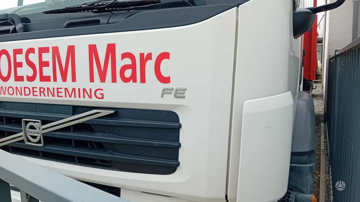 Volvo FE, dumpers with crane