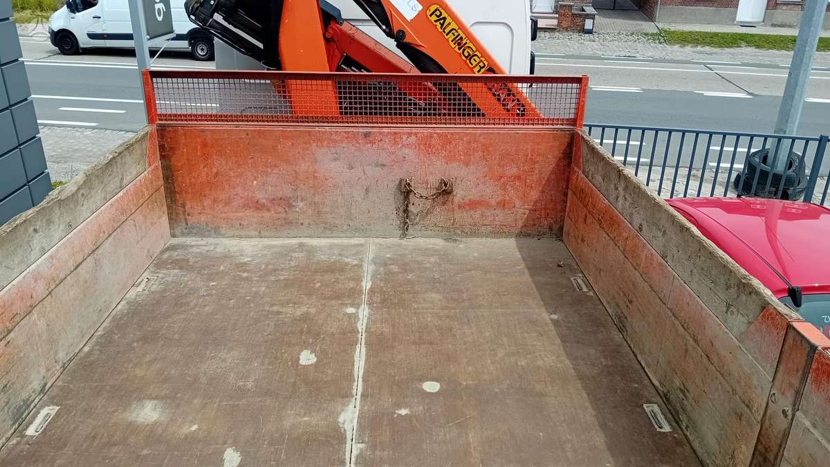 Volvo FE, dumpers with crane