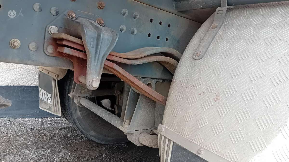 Volvo FE, dumpers with crane