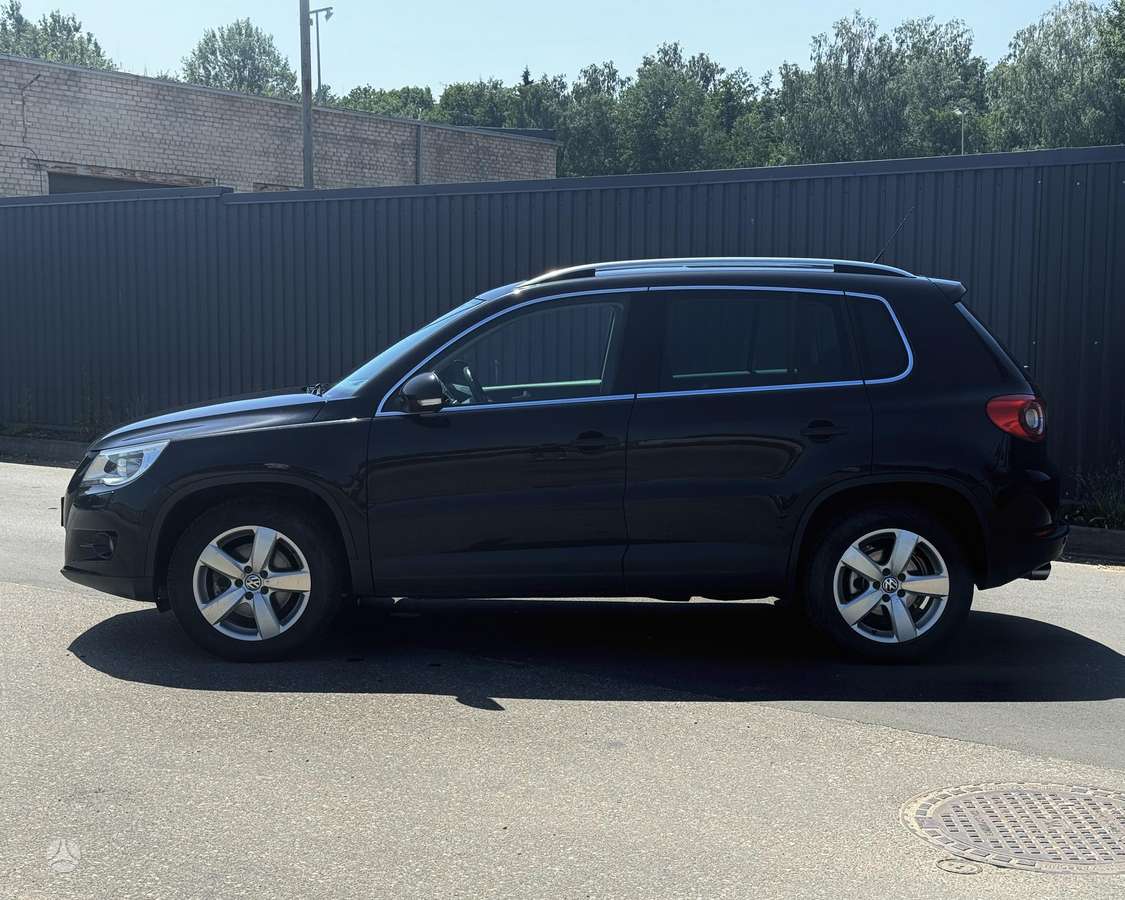 Volkswagen Tiguan - 6