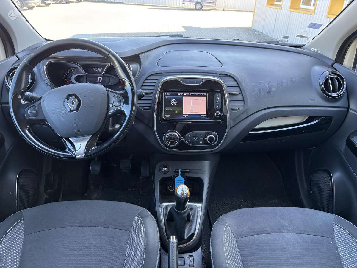 Renault Captur, 0.9 l., off-road / crossover