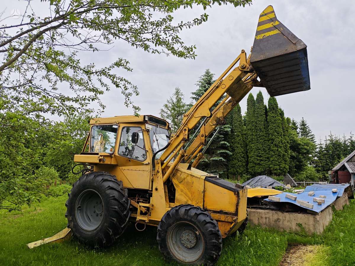 Valmet Länen UM 353 CM8-4, excavator loader
