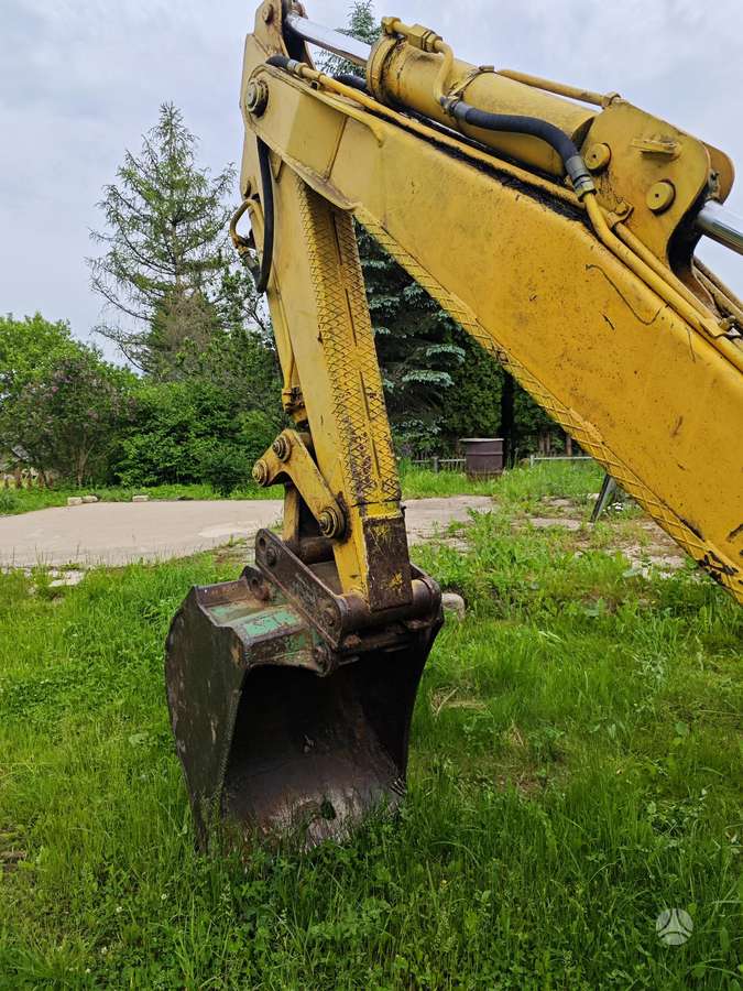Valmet Länen UM 353 CM8-4, excavator loader