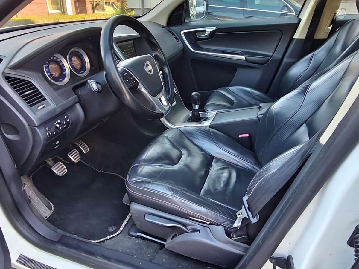 Volvo XC60 - 9