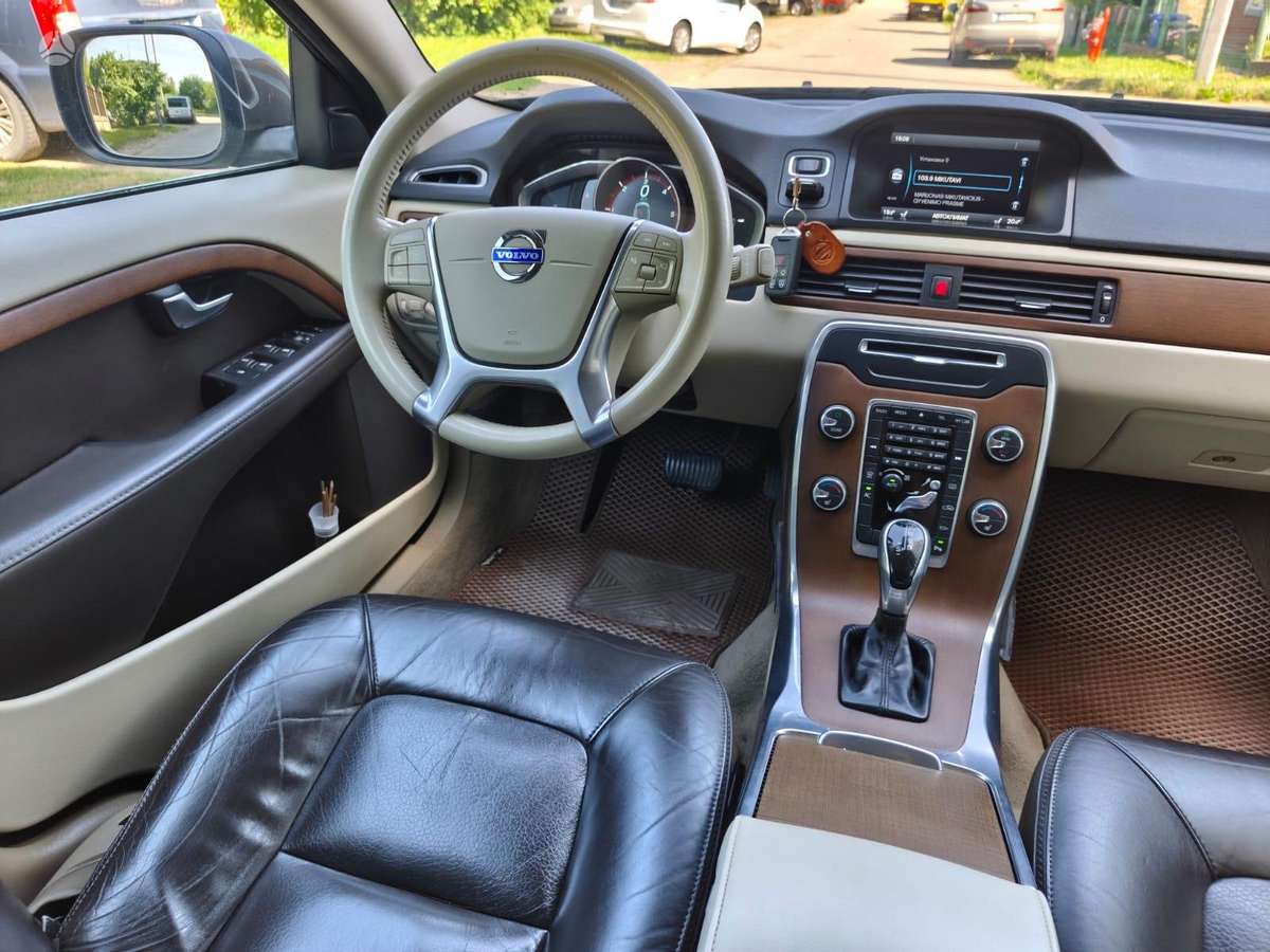 Volvo XC70, 2.0 l., wagon