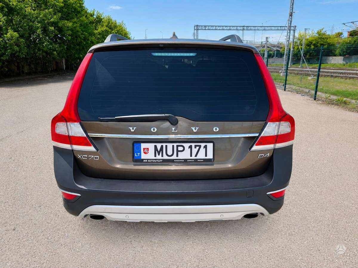 Volvo XC70, 2.0 l., Универсал