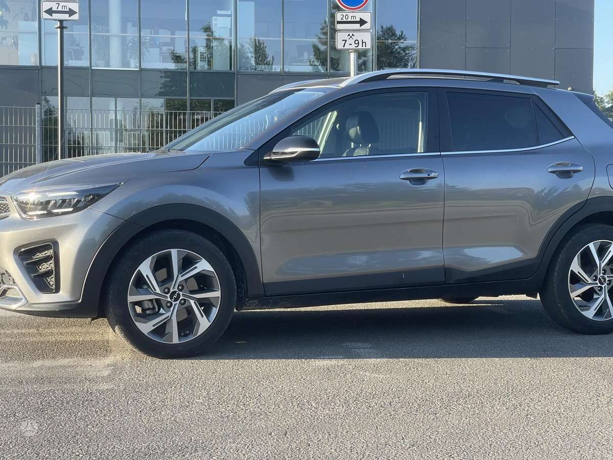 Kia Stonic, 1.0 l., Хэтчбек