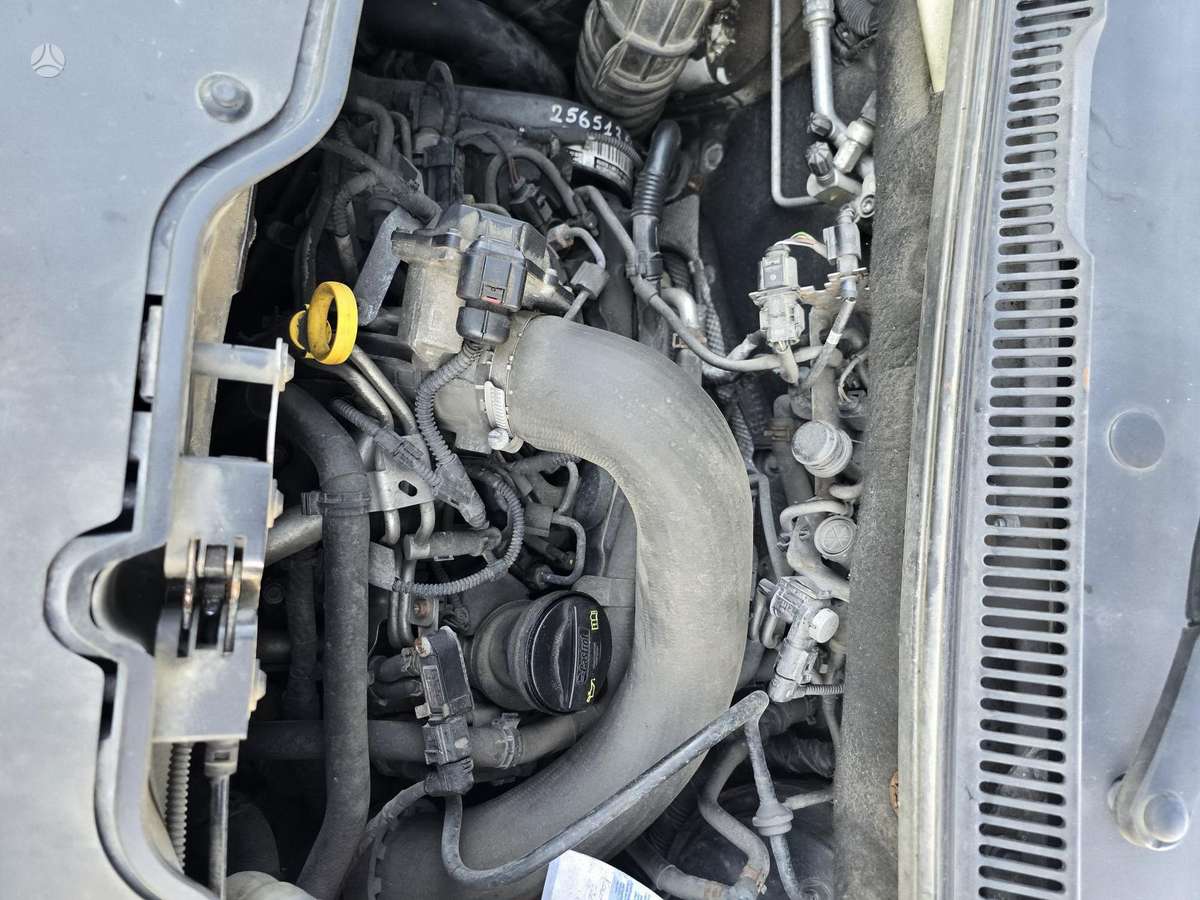 Volkswagen Transporter - 4