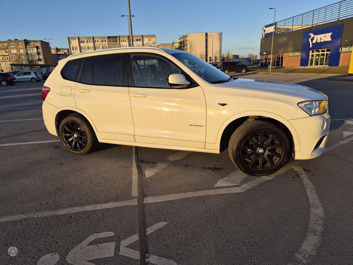 BMW X3, 2.0 l., off-road / crossover
