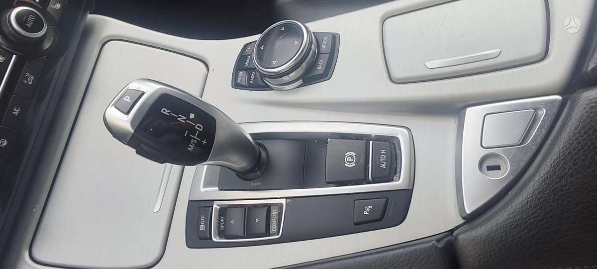 BMW 520, 2.0 l., wagon