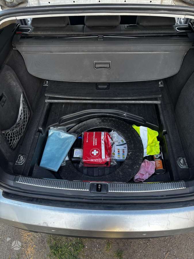 Audi A4, 2.0 l., Универсал