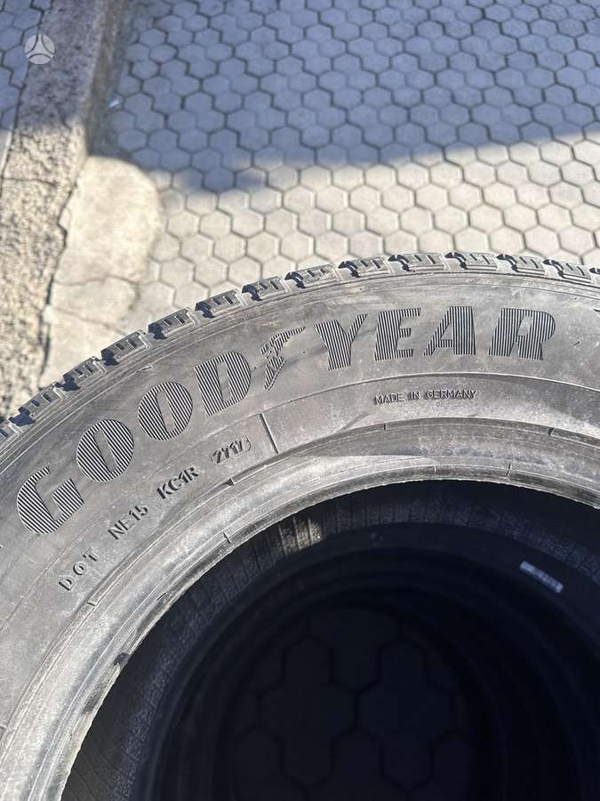 Goodyear, summer 245/65 R17