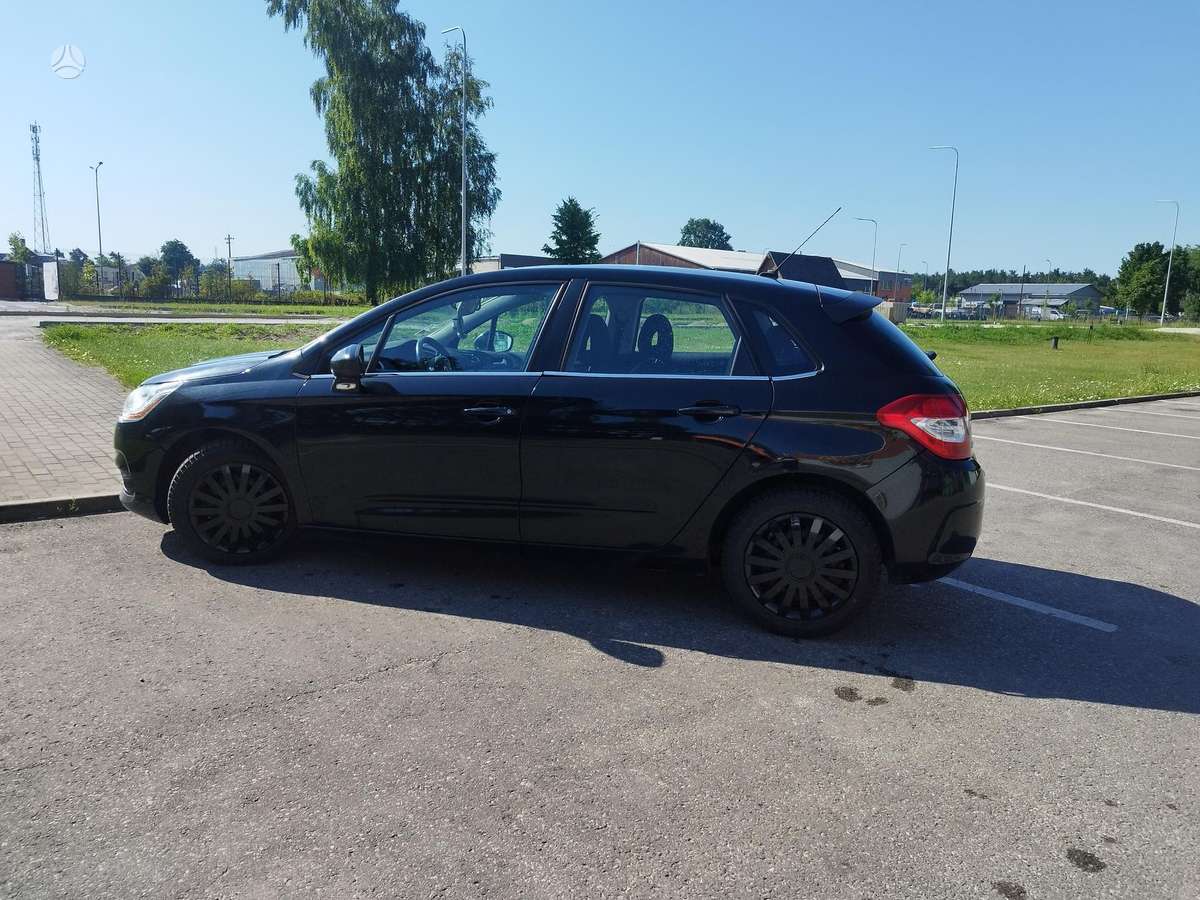 Citroen C4, 1.6 l., Хэтчбек