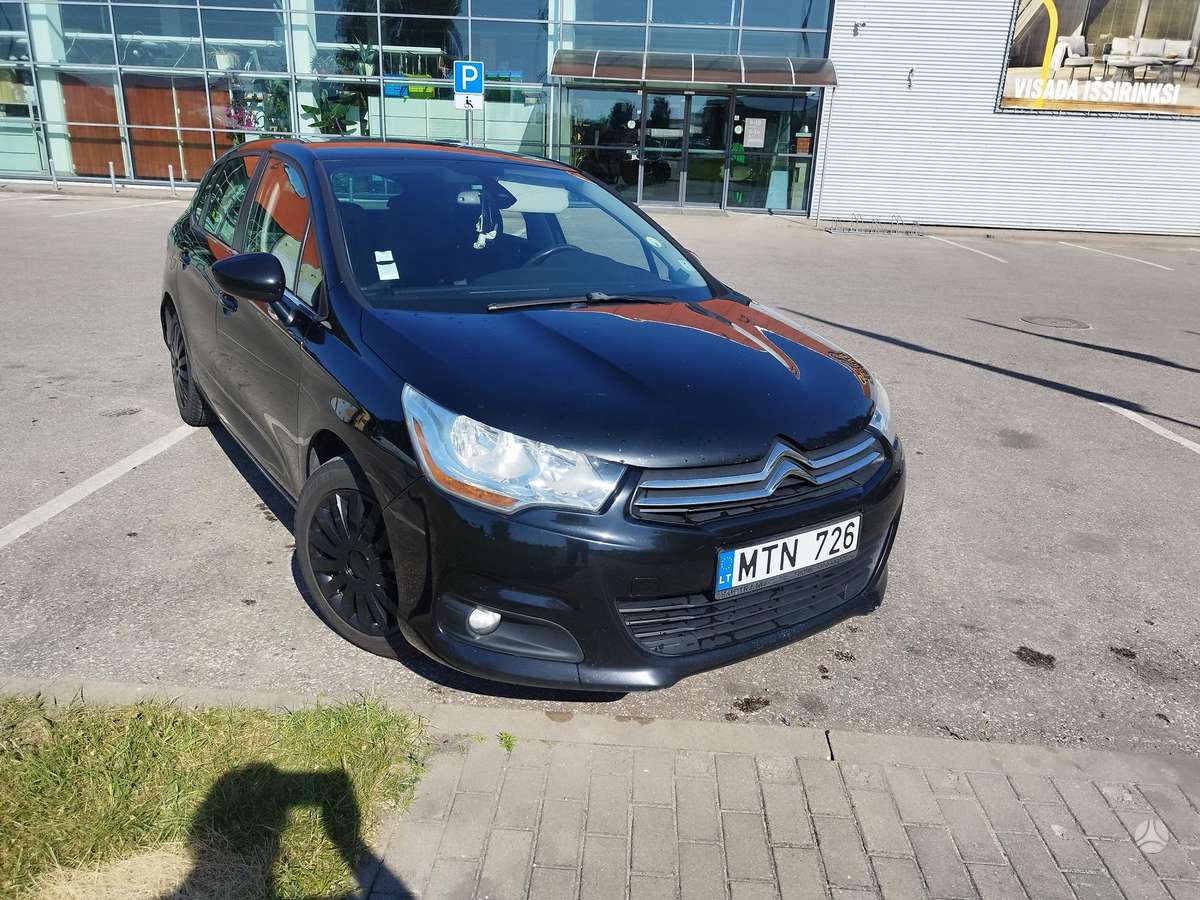 Citroen C4, 1.6 l., Хэтчбек