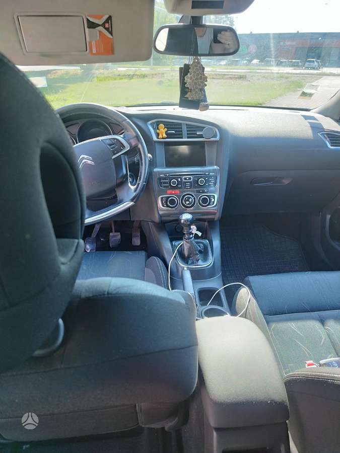 Citroen C4, 1.6 l., Хэтчбек