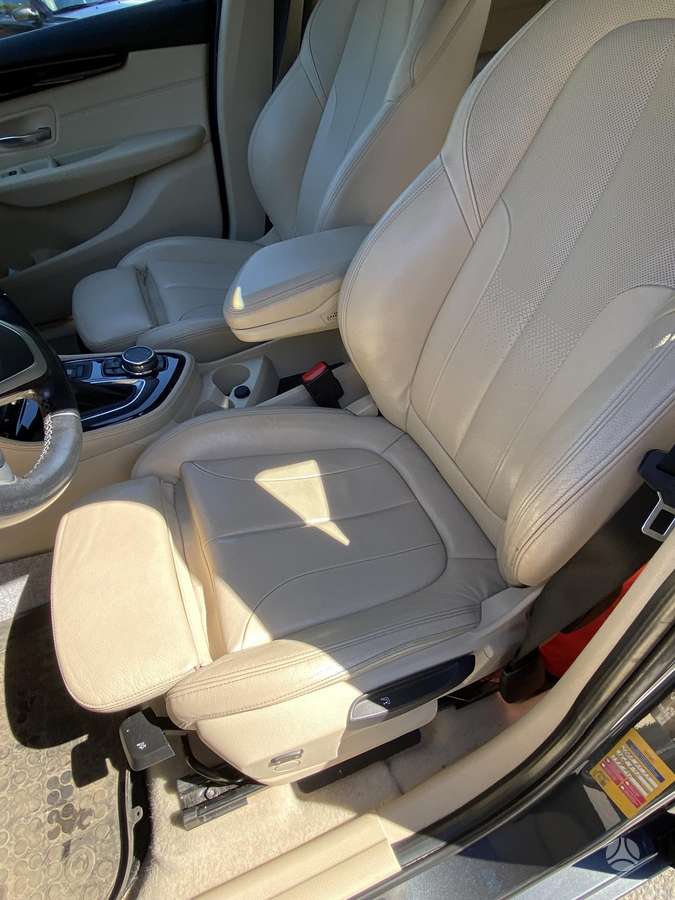 BMW 218 Active Tourer, 2.0 l., Минивэн