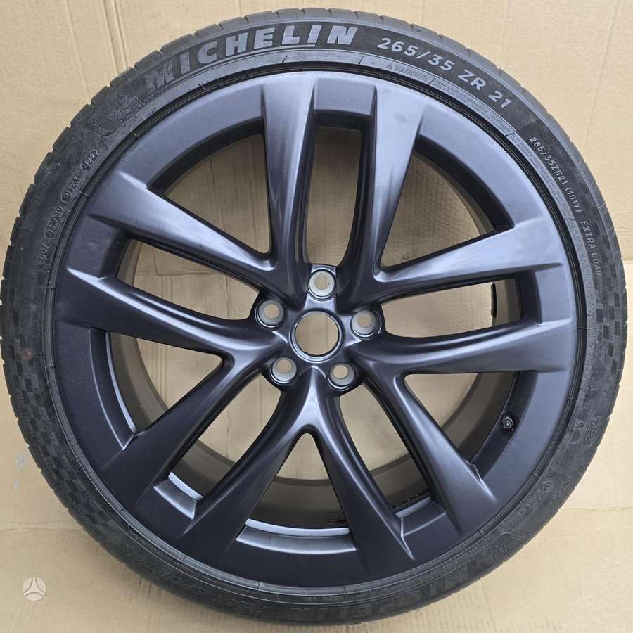 TESLA T, lengvojo lydinio, R21