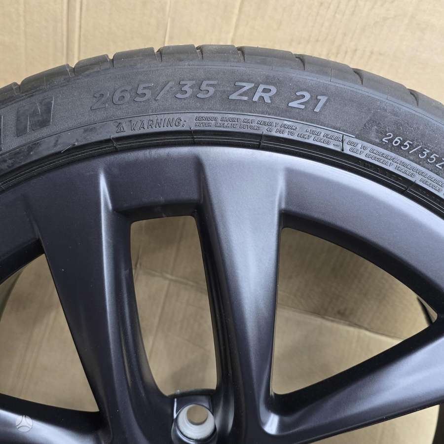 TESLA T, lengvojo lydinio, R21