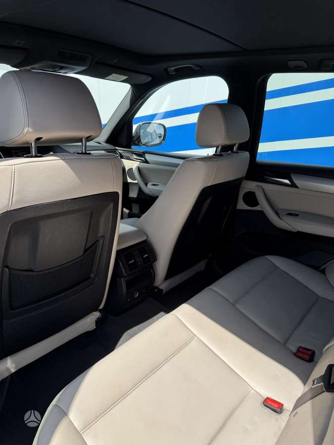 BMW X3, 3.0 l., off-road / crossover