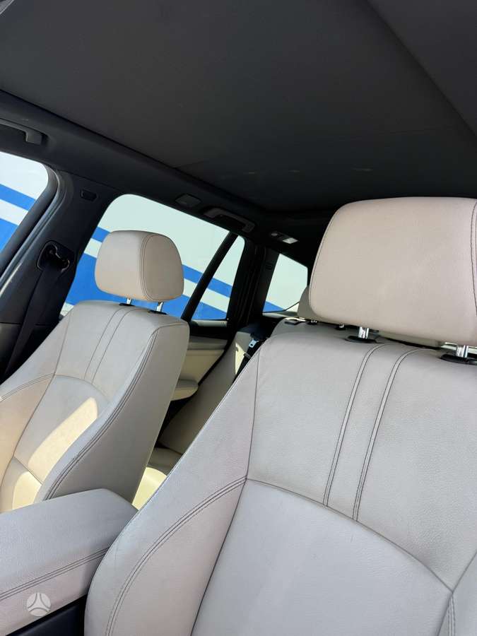 BMW X3, 3.0 l., off-road / crossover