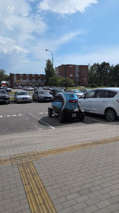 Renault Twizy, sedanas