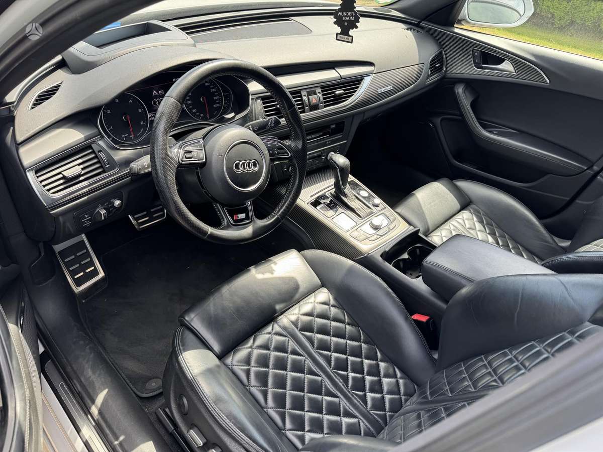 Audi A6 dalimis