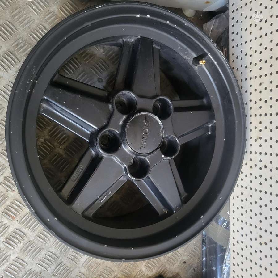 Ronal Penta, light alloy, R16