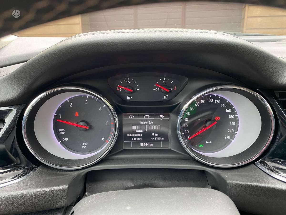 Opel Insignia, 2.0 l., Хэтчбек