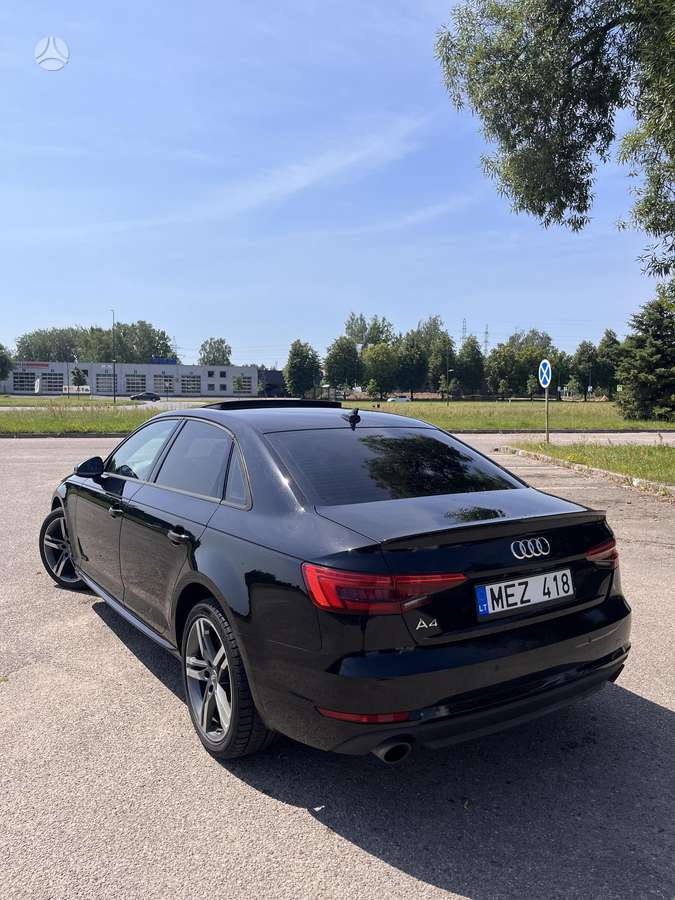 Audi A4, 2.0 l., saloon / sedan