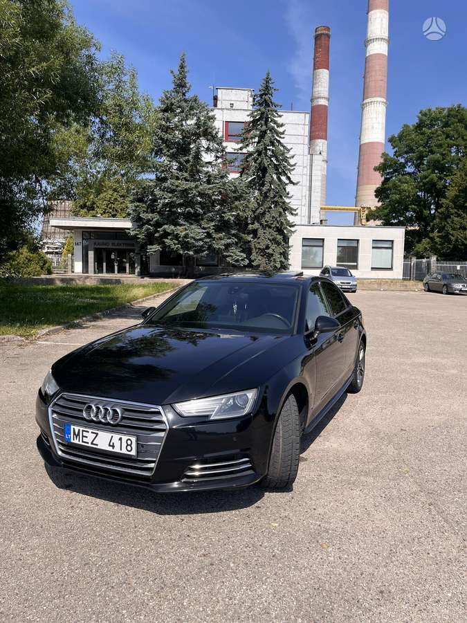 Audi A4, 2.0 l., saloon / sedan