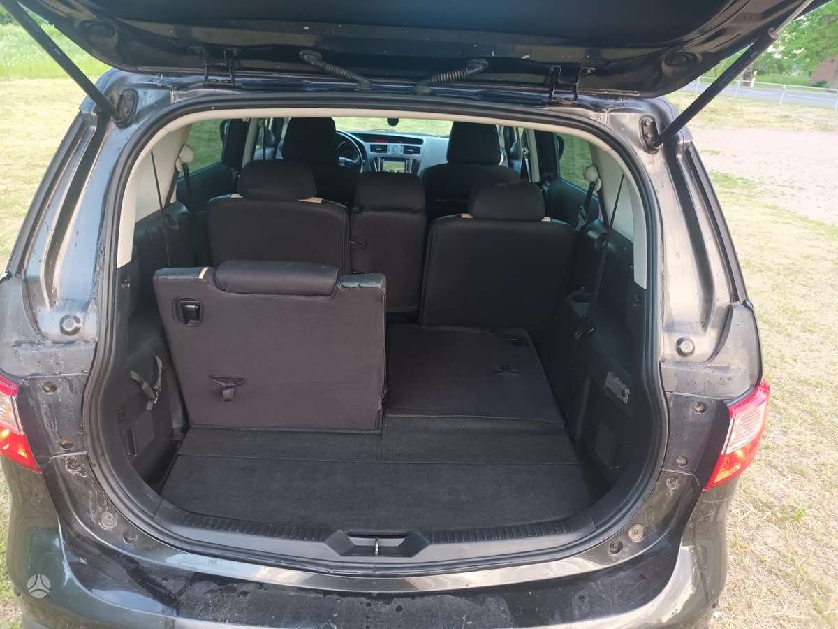 Mazda 5, 1.6 l., Универсал