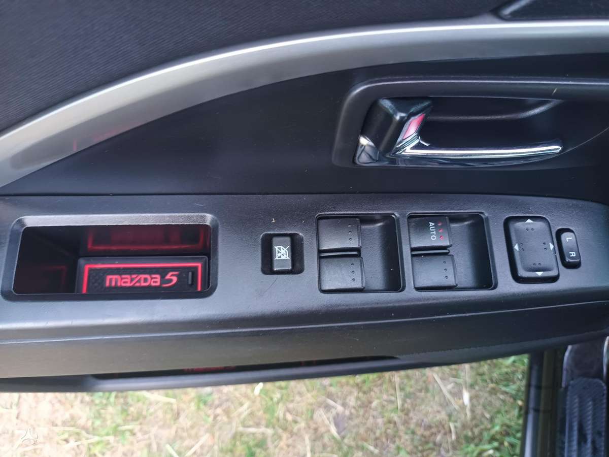 Mazda 5, 1.6 l., wagon