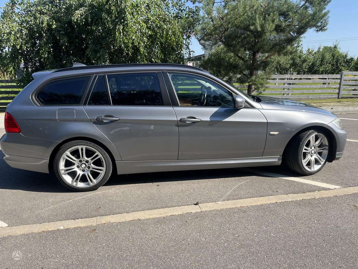 BMW 318, 2.0 l., Универсал