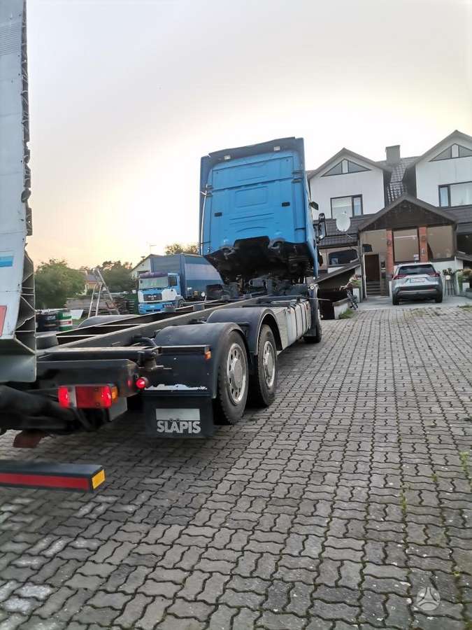 Scania R480, konteinera platformas