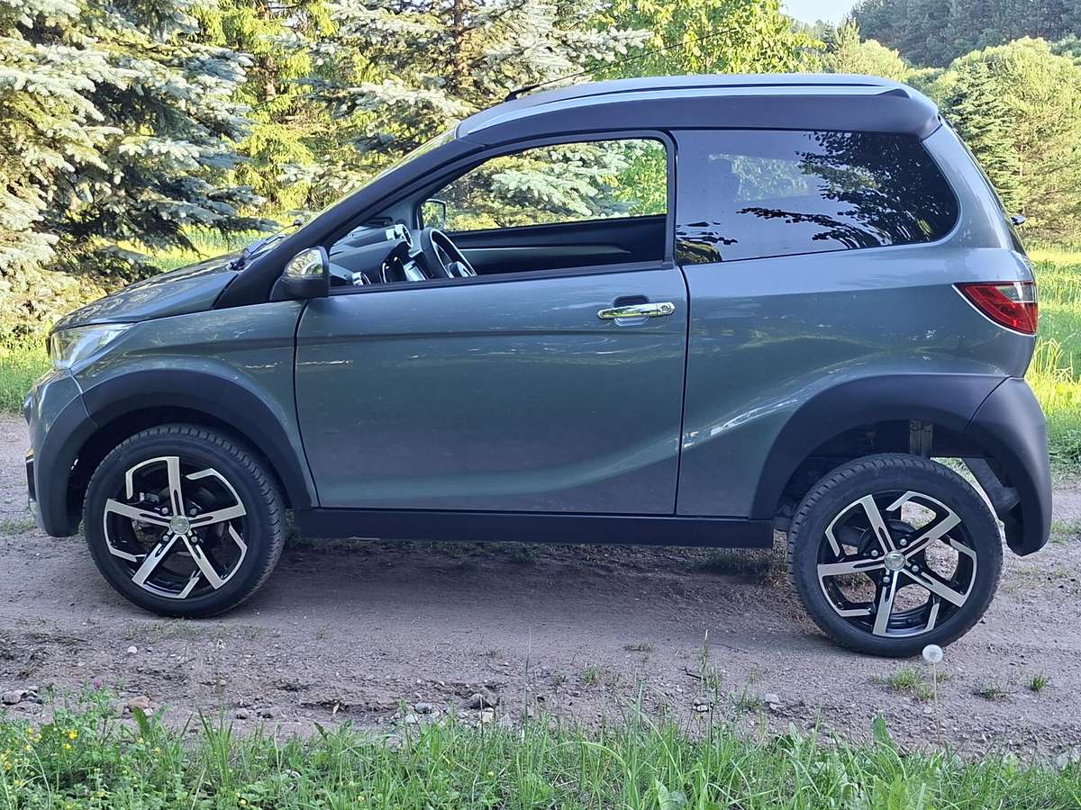 Aixam Crossover, kupė (coupe)