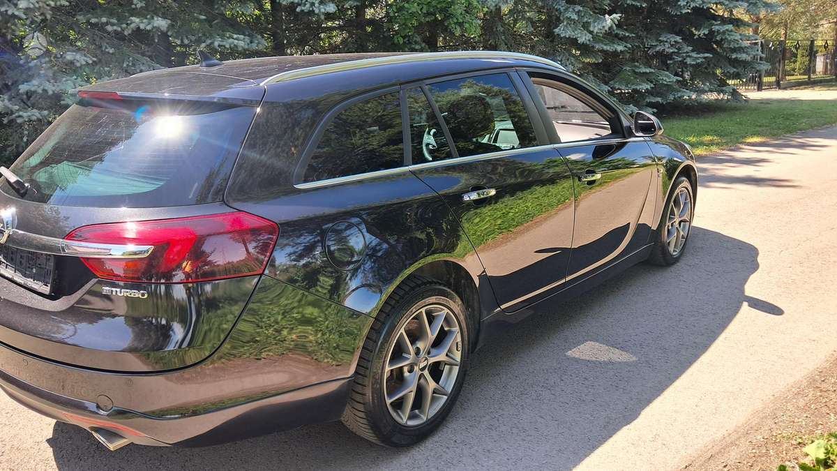 Opel Insignia, 2.0 l., Универсал