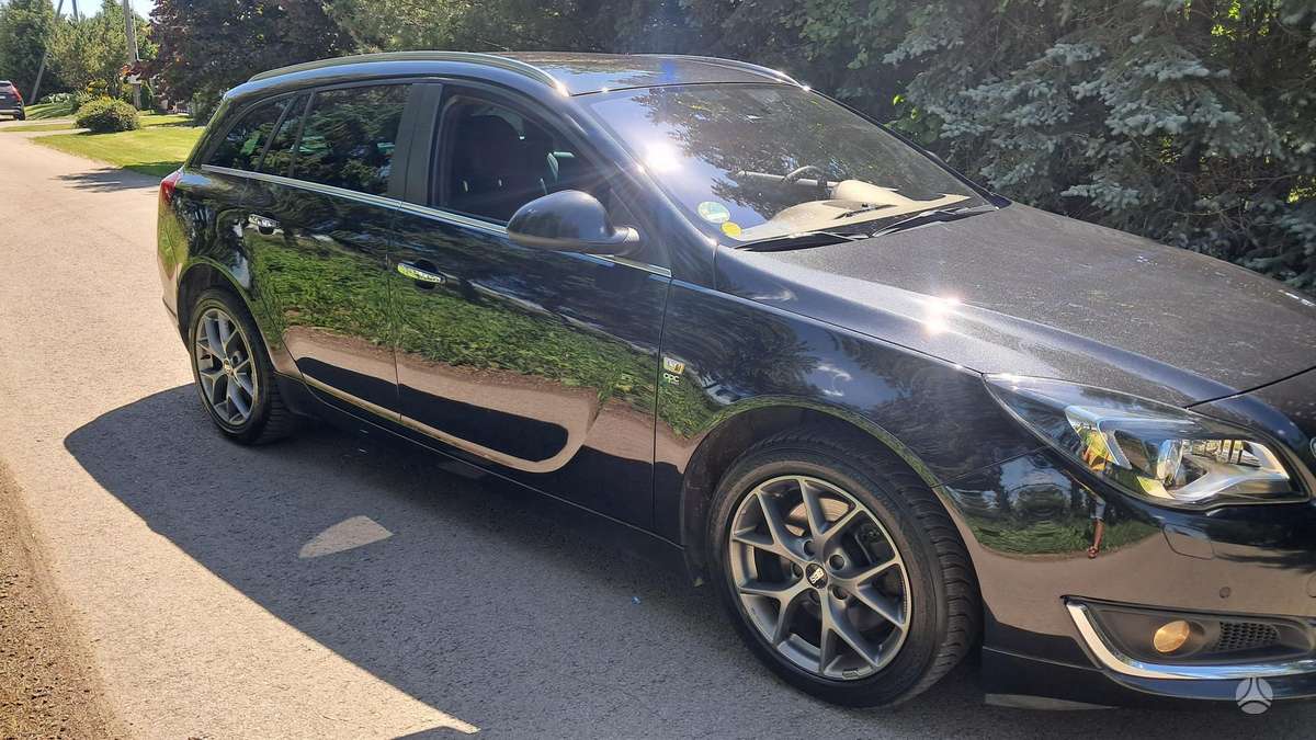 Opel Insignia, 2.0 l., wagon