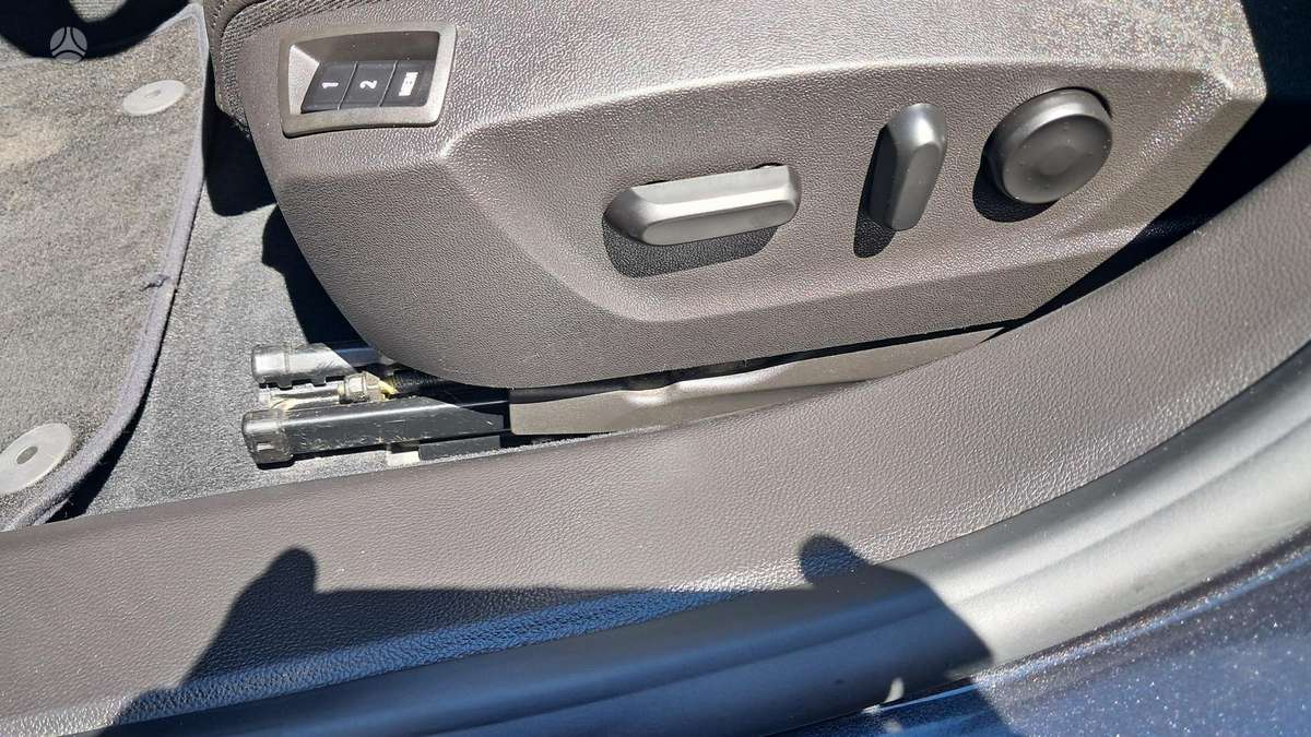 Opel Insignia, 2.0 l., wagon