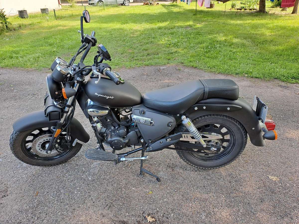 Keeway Superlight 125cc, choppers / cruisers / custom