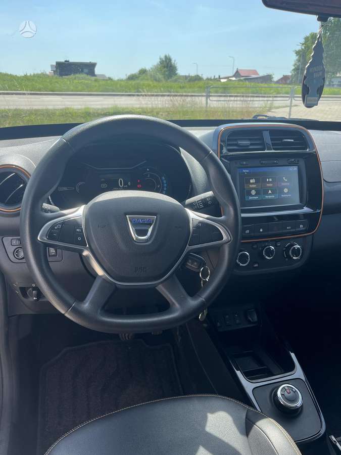 Dacia Spring, 27 kWh, hečbekas