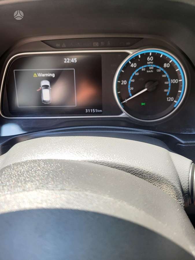 Nissan Leaf, 40 kWh, hatchback