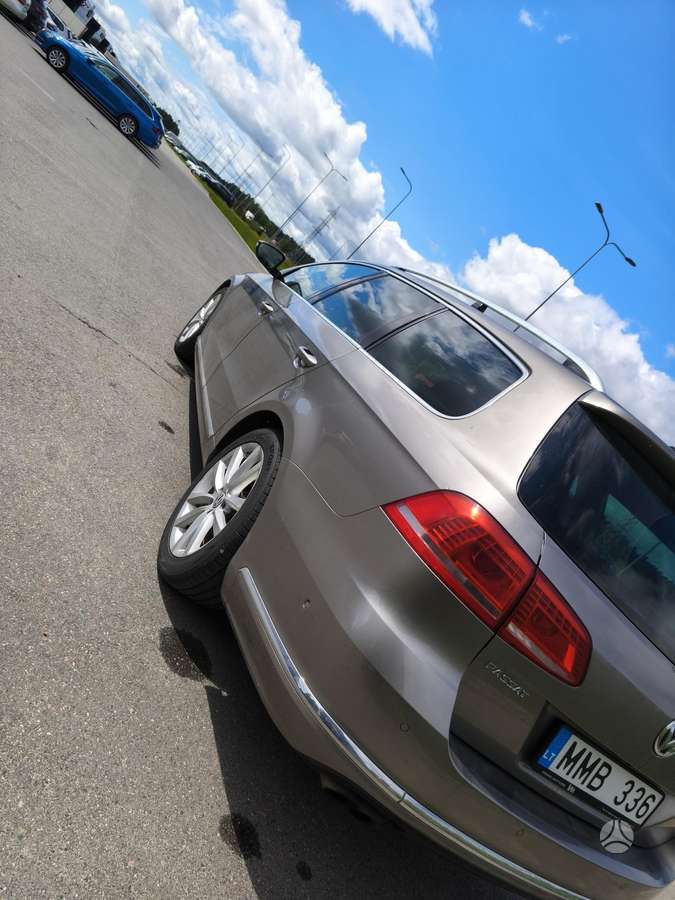 Volkswagen Passat, 2.0 l., Универсал