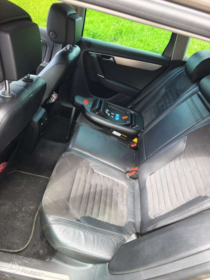 Volkswagen Passat, 2.0 l., Универсал