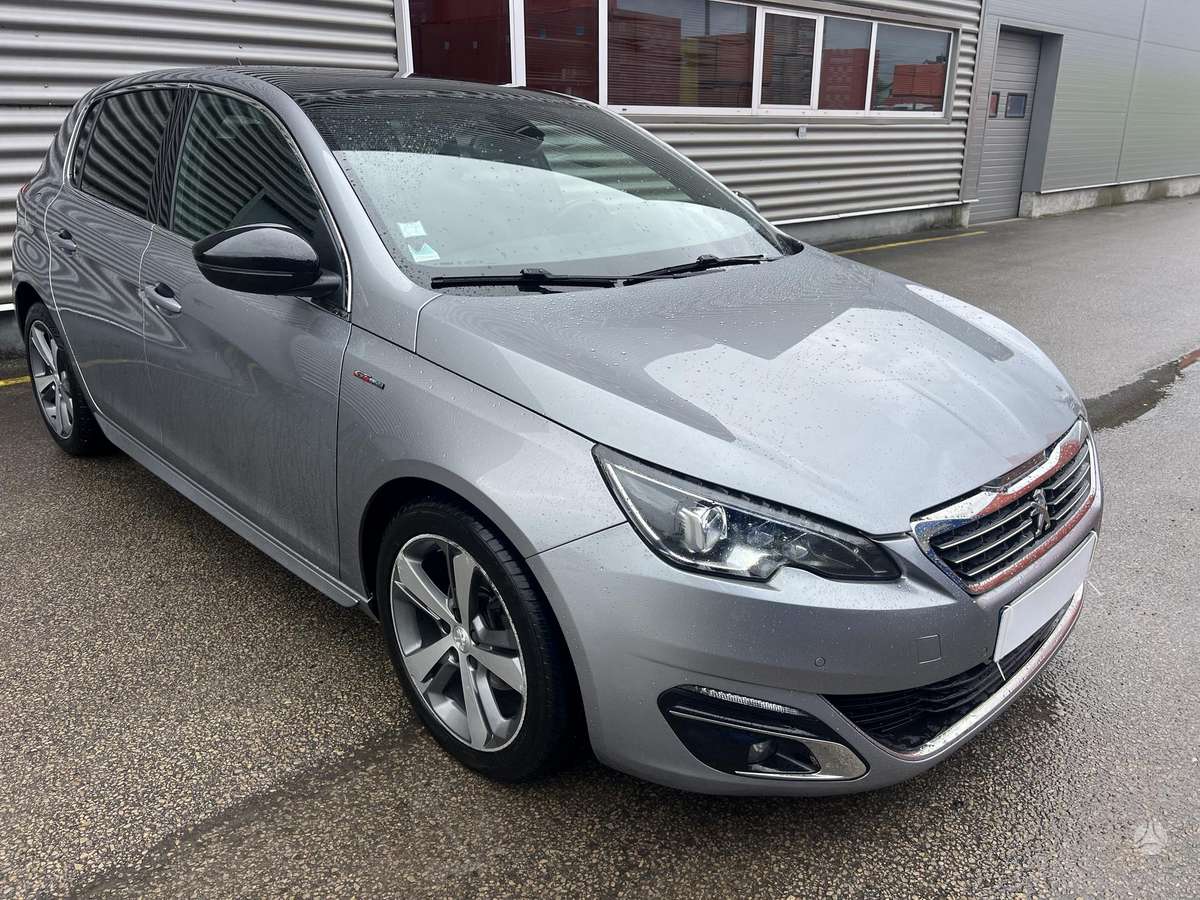 Peugeot 308 - 1