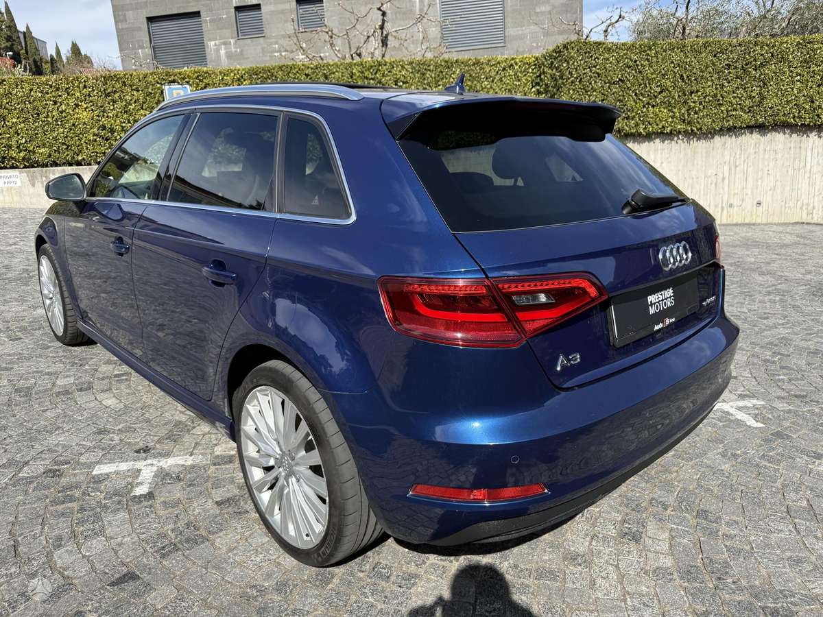 Audi A3, 1.4 l., hatchback
