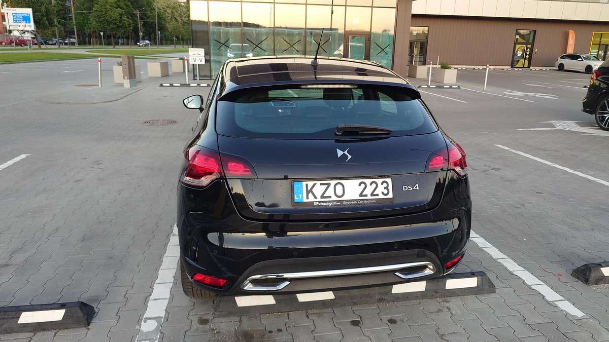 Citroen DS4, 1.6 l., Хэтчбек