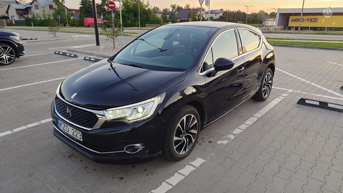 Citroen DS4, 1.6 l., Хэтчбек